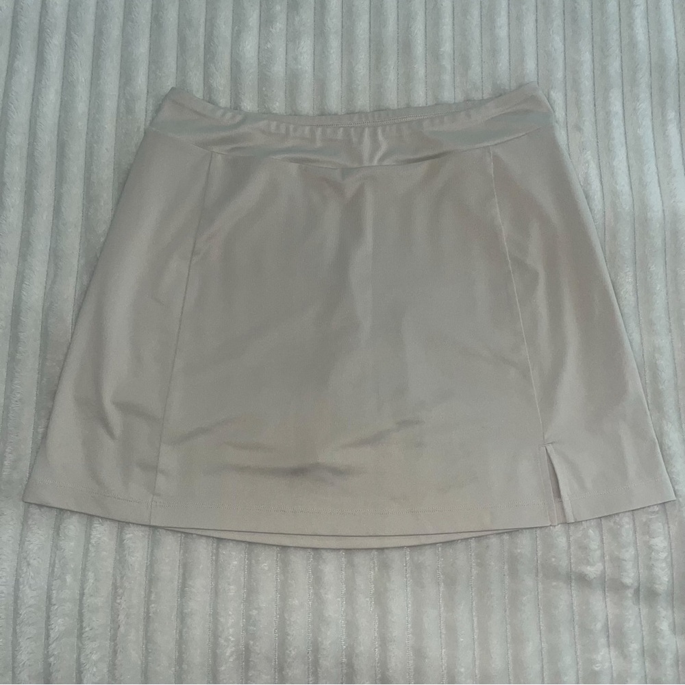 Lady Hagen Tan Golf Skort • Large
